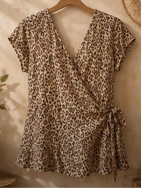 ASTR The Label Leopard Print Wrap Blouse  Women Size Large Top